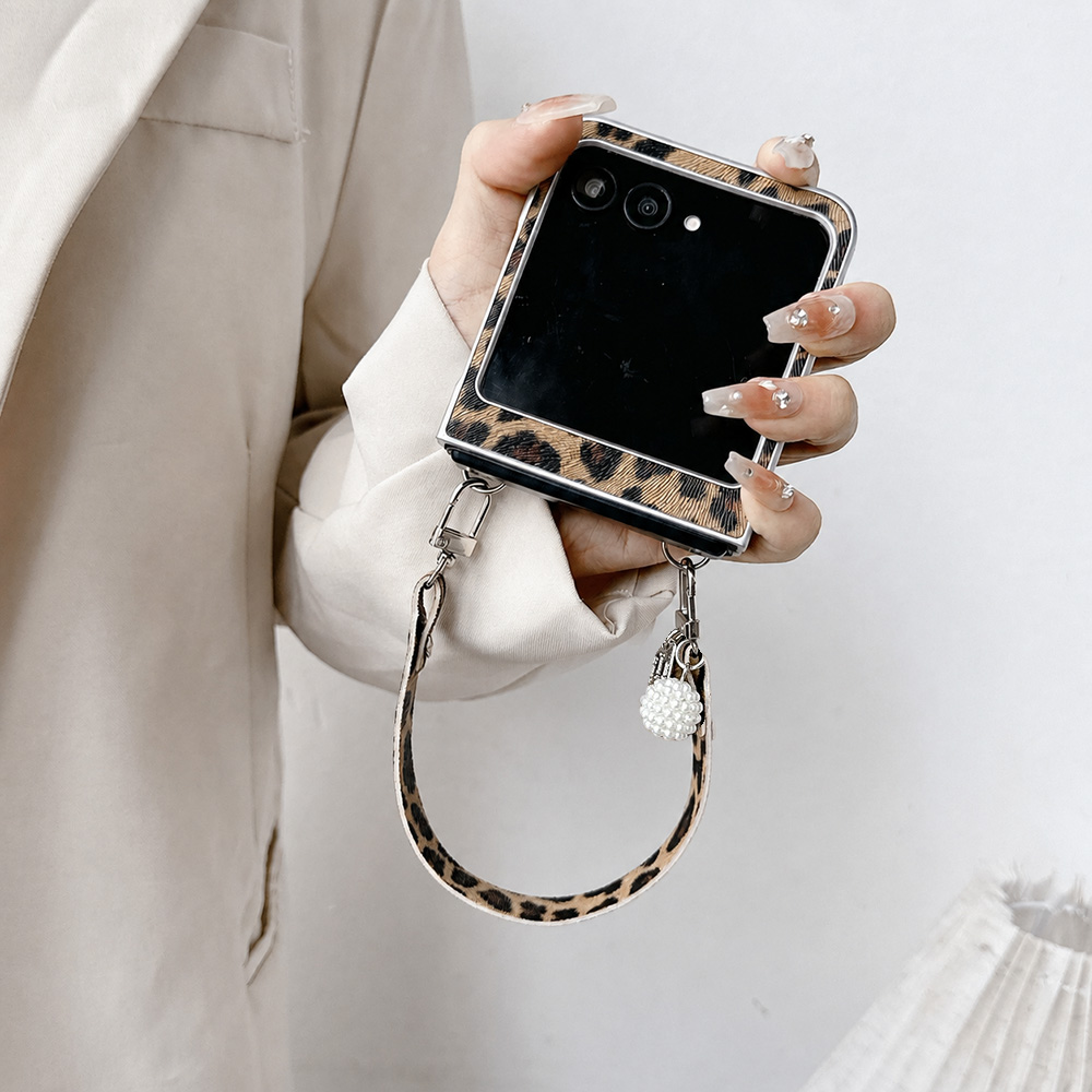 Leopard Print Folding Flip Pho - đánh giá và giá Luxury Lifestyle Women