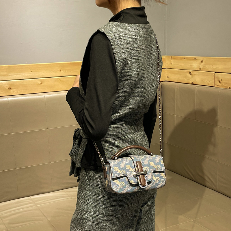 Luxury Hands-Free Designer Dia - đánh giá và giá Luxury Lifestyle Women