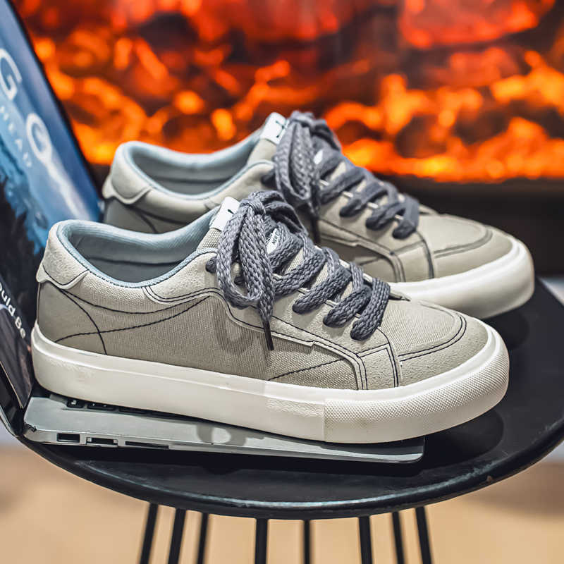 Without Heel Flat-heeled Silve - đánh giá và giá Luxury Lifestyle Resorts