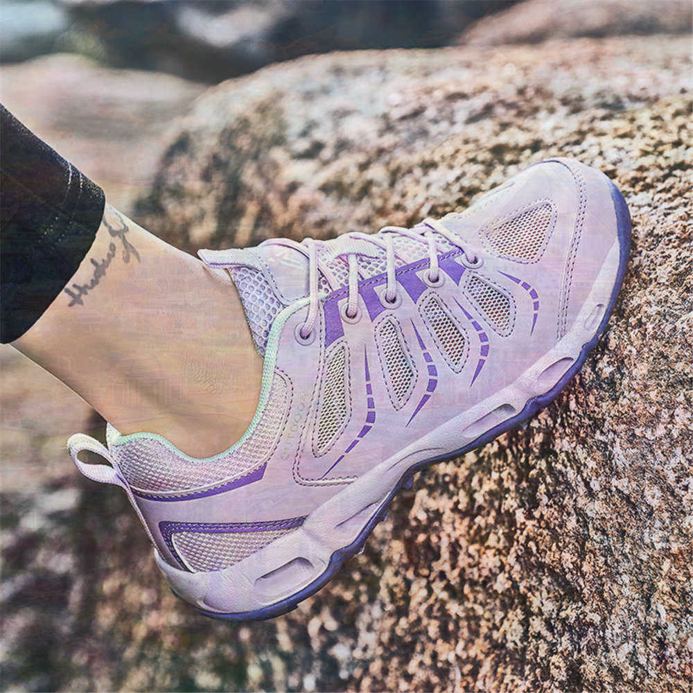 Sumer Round Tip Silver Sneaker - đánh giá và giá Luxury Lifestyle Travel