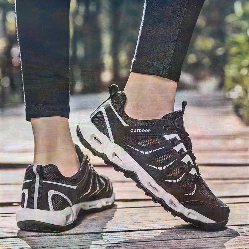 Sumer Round Tip Silver Sneaker - đánh giá và giá Luxury Lifestyle Travel